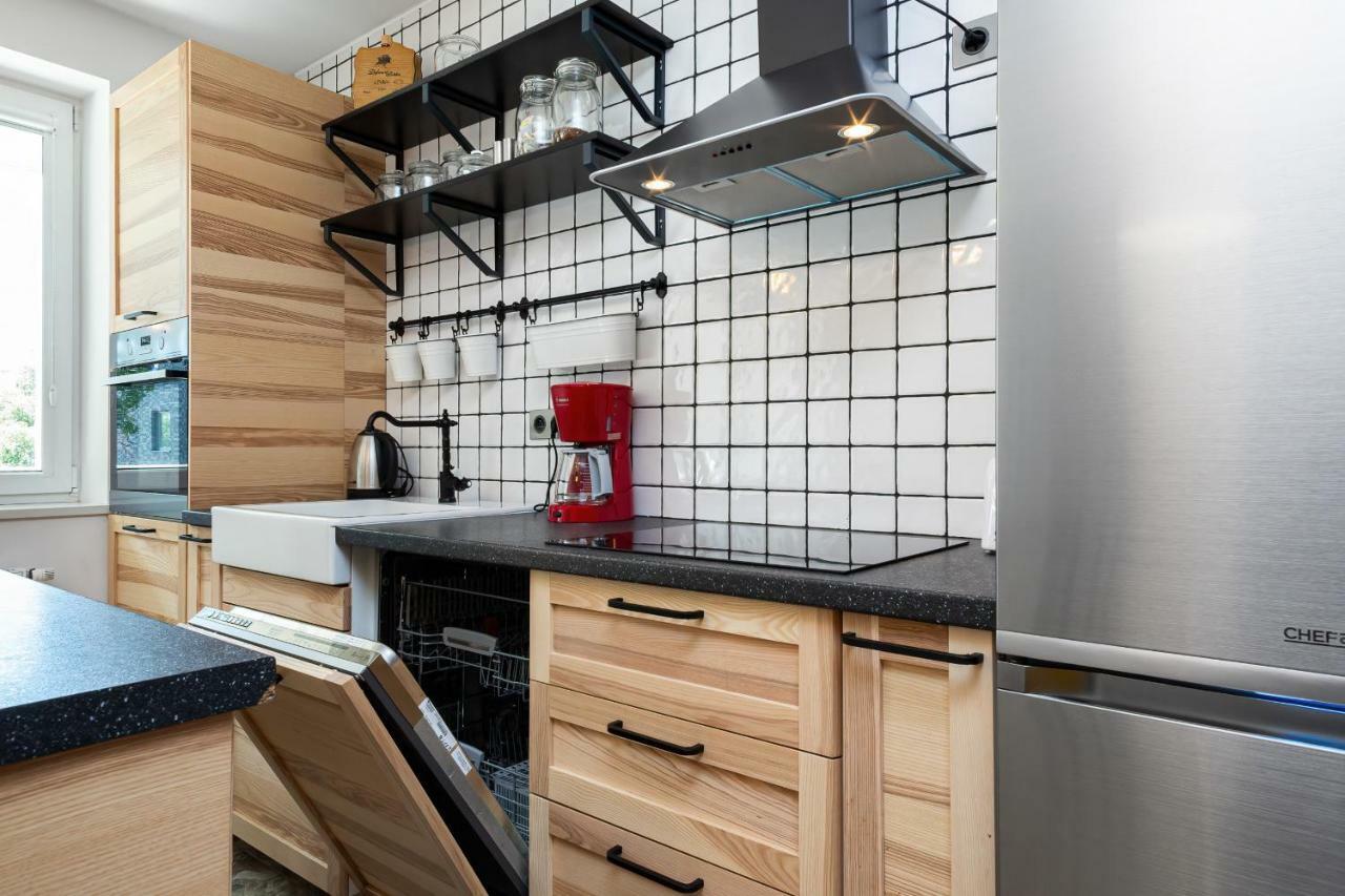 Botanic Gardens Apartment With Free Garage Wroclaw By Noclegi Renters Exterior photo